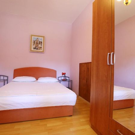 Apartmani Buca Биоград-на-Мору Экстерьер фото