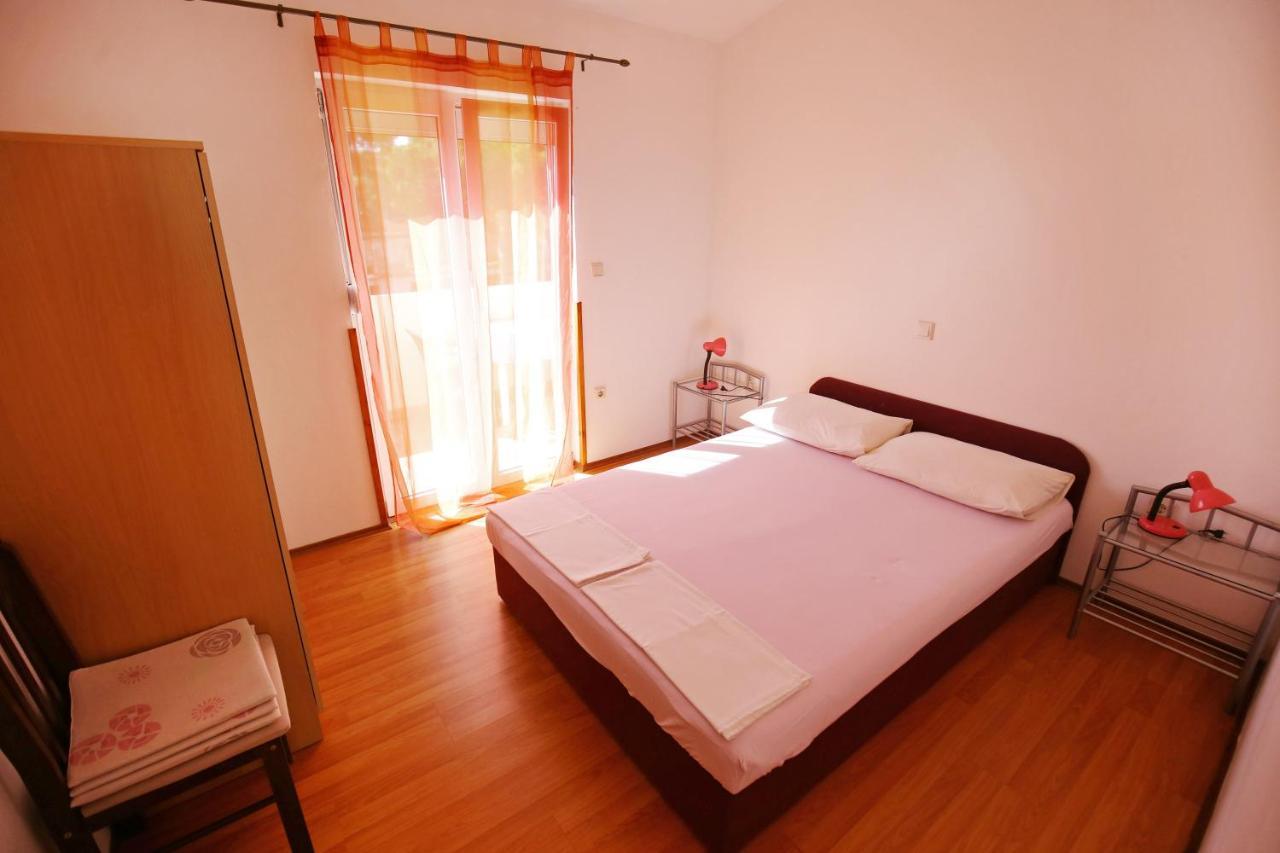 Apartmani Buca Биоград-на-Мору Экстерьер фото